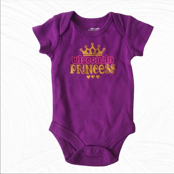 Bundle of 3 Infant Bodysuits for the Wisconsin Fan - Picture 15 of 16